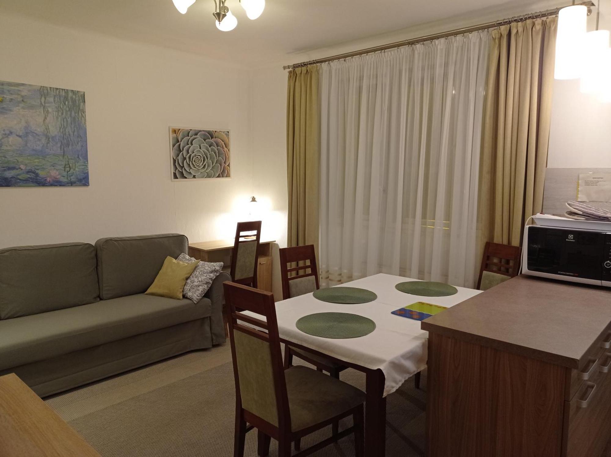 Zsuzsa Apartman Budapest Luaran gambar